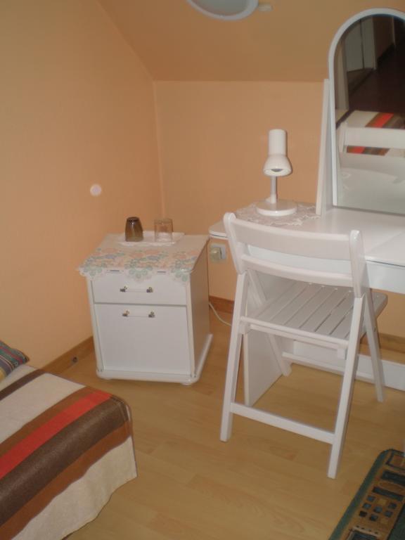 Jannseni Accommodation Pärnu Extérieur photo
