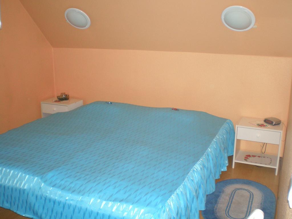 Jannseni Accommodation Pärnu Chambre photo