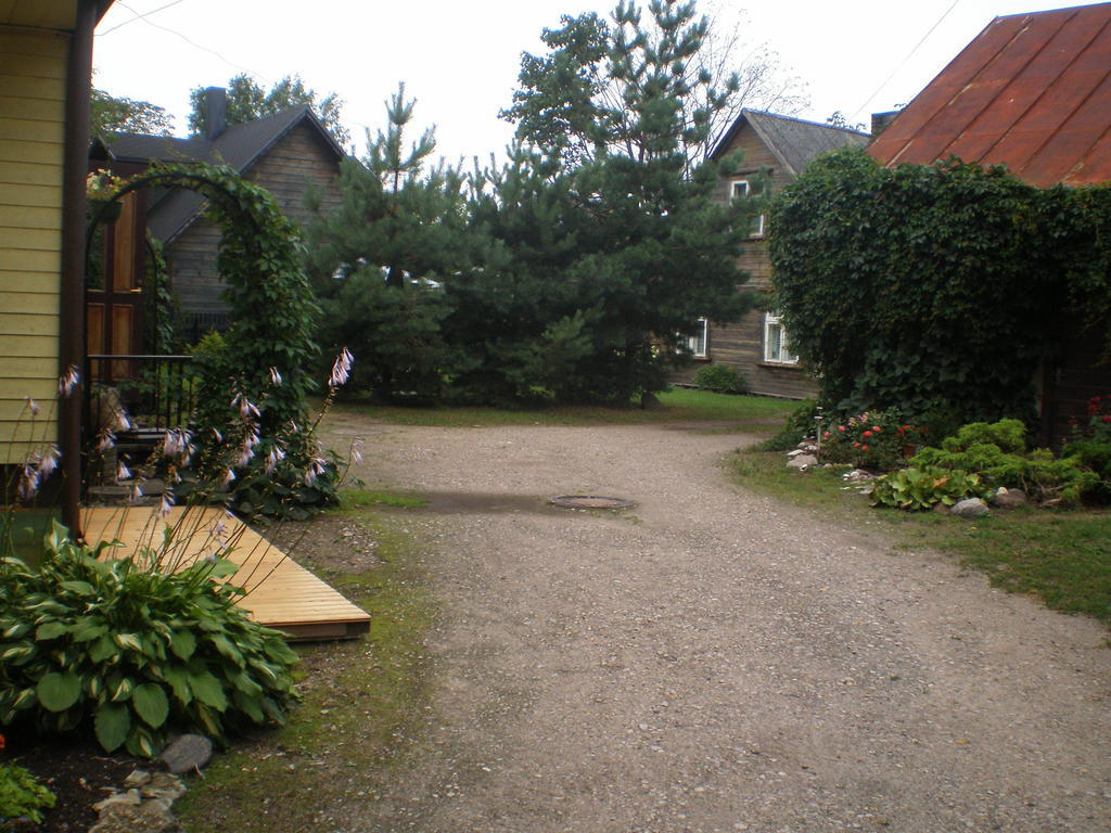 Jannseni Accommodation Pärnu Extérieur photo